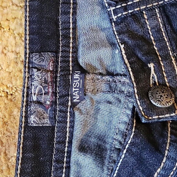 Silvers Jeans - Picture 2 of 9